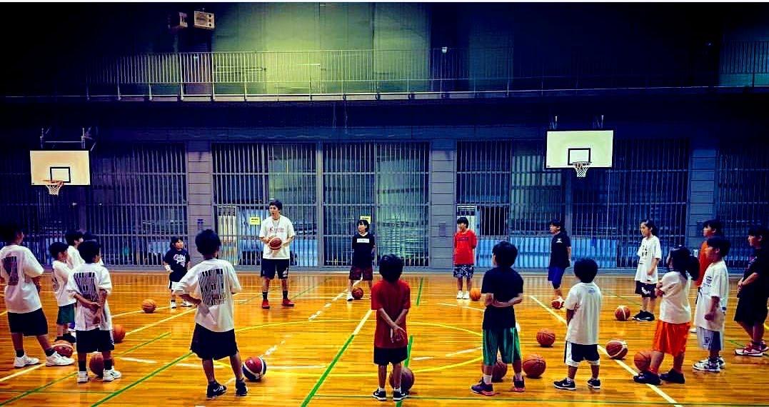 Group Basketball Lesson